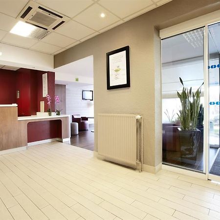Campanile Creteil Centre Hotel Exterior photo