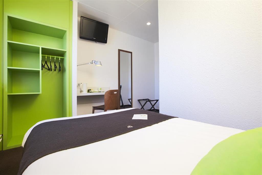 Campanile Creteil Centre Hotel Exterior photo