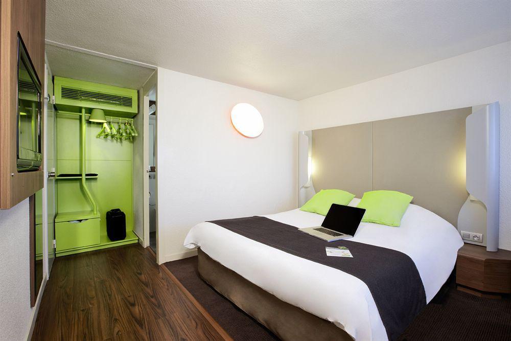 Campanile Creteil Centre Hotel Exterior photo