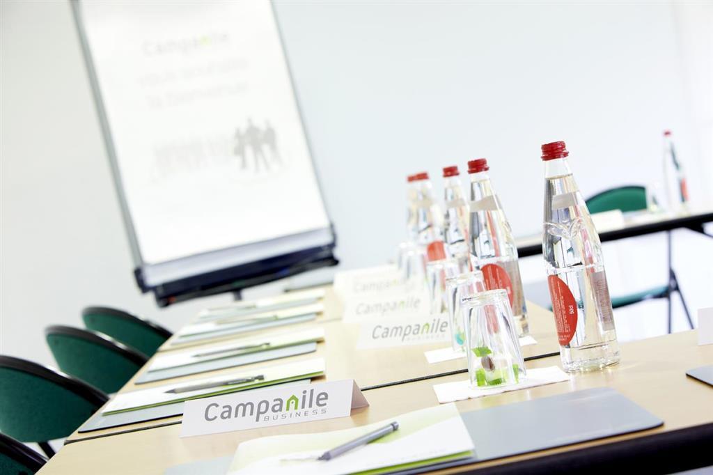 Campanile Creteil Centre Hotel Exterior photo