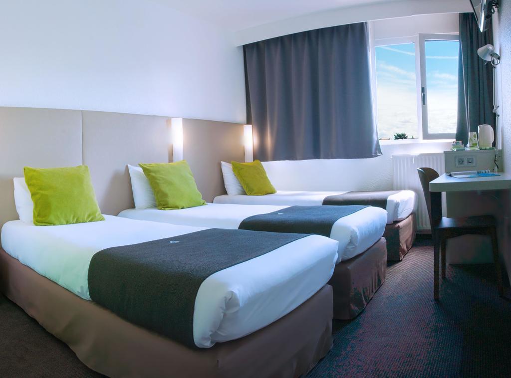 Campanile Creteil Centre Hotel Exterior photo
