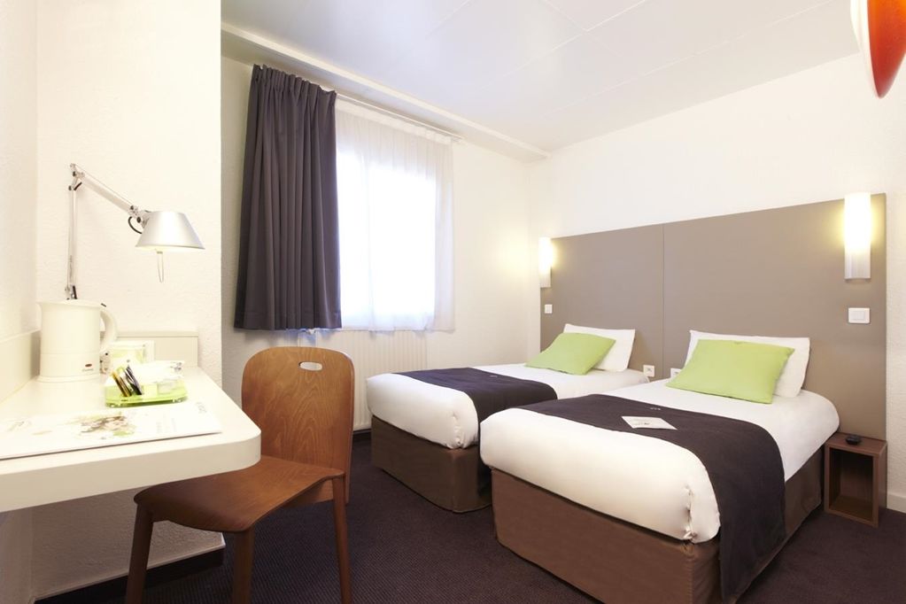 Campanile Creteil Centre Hotel Exterior photo