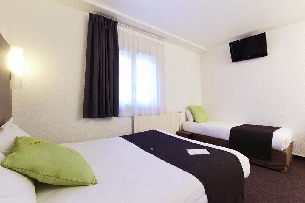 Campanile Creteil Centre Hotel Exterior photo