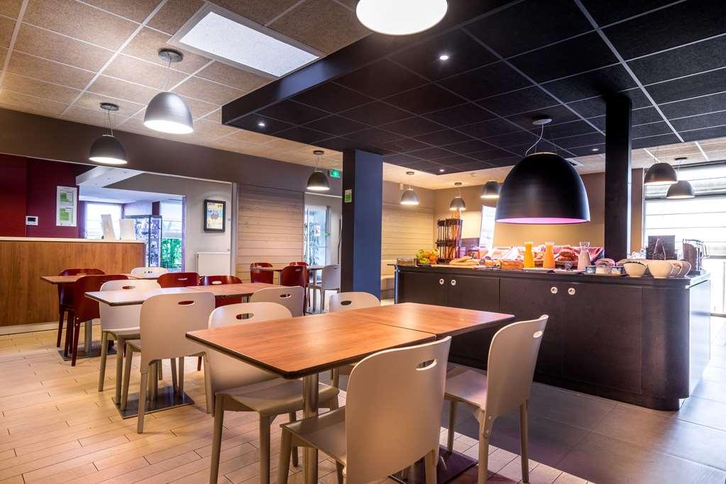 Campanile Creteil Centre Hotel Restaurant photo
